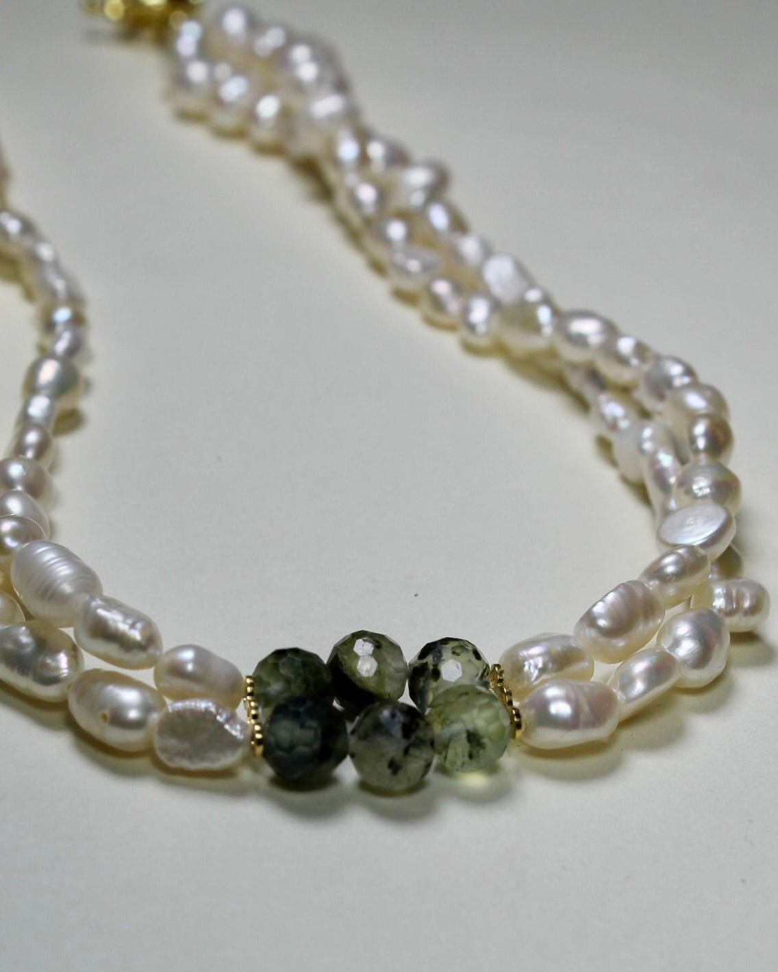 Choker duplo de pérolas